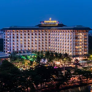 Chatrium Royal Hotel Yangon
